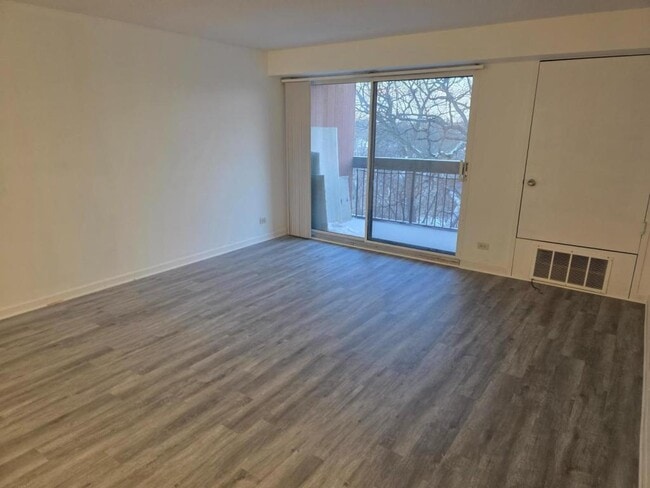 Foto del edificio - 1840 Huntington Blvd