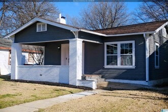 Building Photo - 314 43rd St