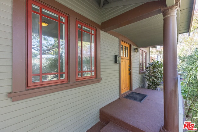 Foto del edificio - 3418 Greensward Rd