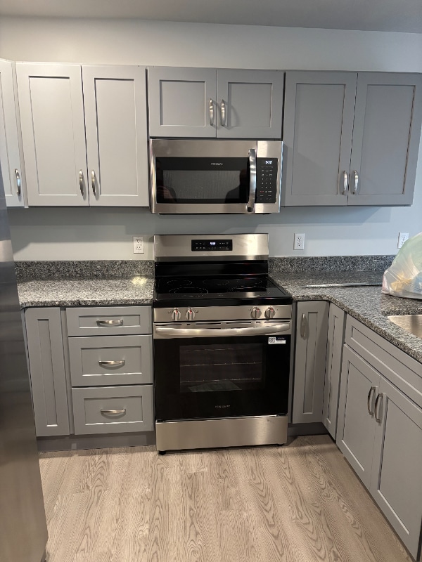 Foto del edificio - 523 W 17th St