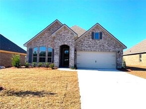 Building Photo - 916 Charleston Loop