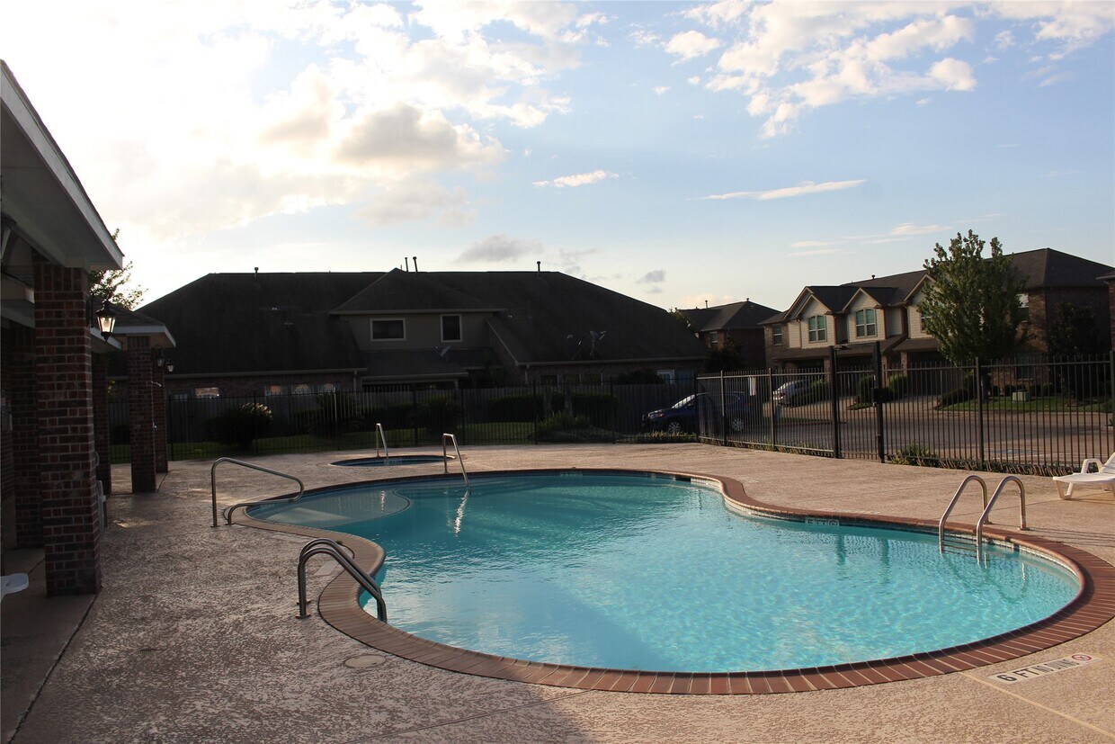 Foto principal - 8903 Keymill Dr