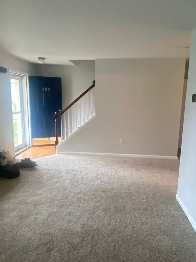 Building Photo - 3 br, 1.5 bath House - 599 WOOD DUCK DRIVE