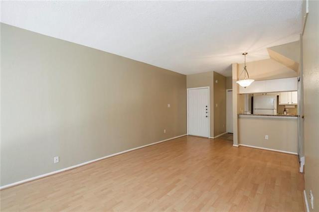Foto del edificio - 5550 Spring Valley Rd