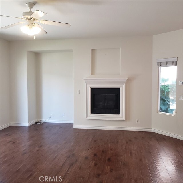 Foto del edificio - 1467 Orange Grove St