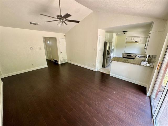 Building Photo - 6513 Vega Dr