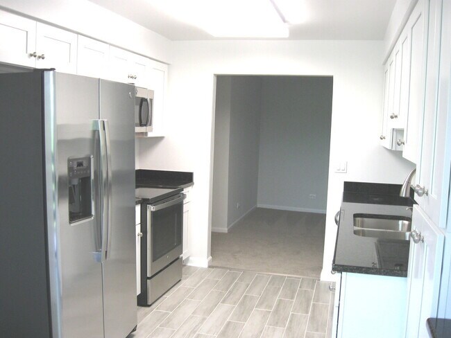 Foto del edificio - 2020 Chestnut Ave