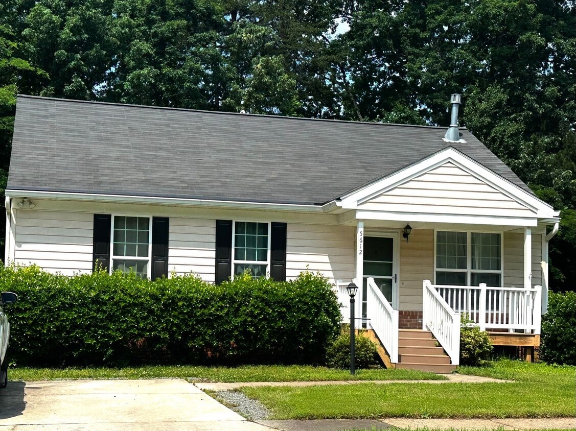 Primary Photo - 5612 Christie Ln