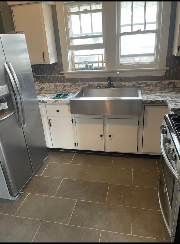 Building Photo - 611 Gordon Ave