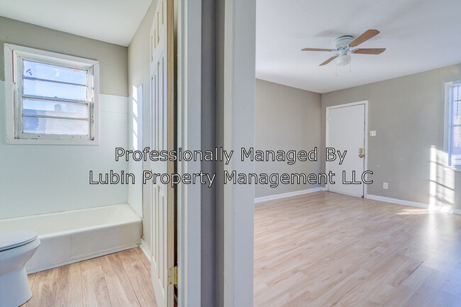 Foto del edificio - 609 Exchange Ave