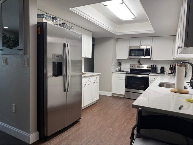 Foto del edificio - 945 Chevy Chase St NW