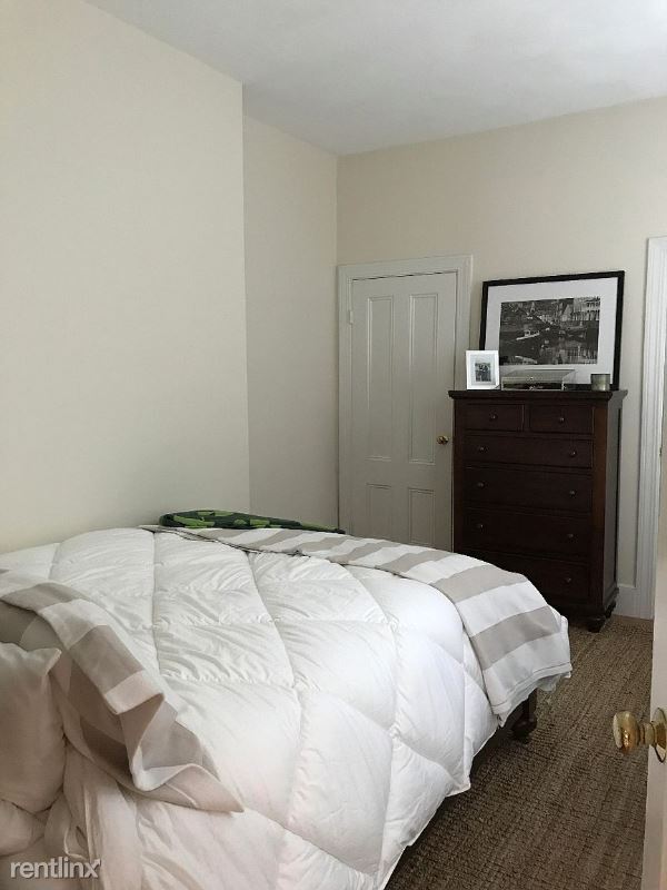 Building Photo - 2 br, 2 bath Townhome - 740 Clayton St , U...