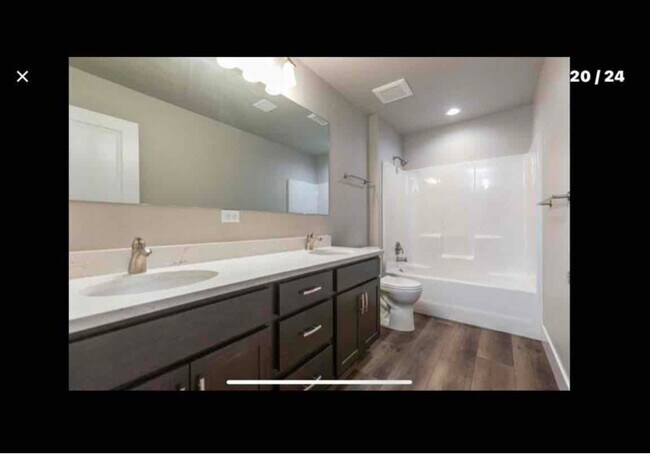 Building Photo - 526 Colorado Ave