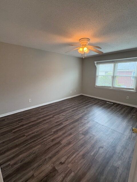 Foto del edificio - 2700 Thackery Rd