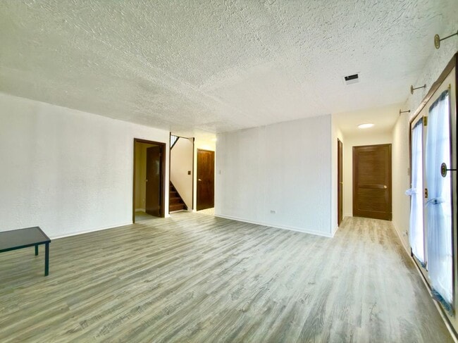 Building Photo - 8049 W Norwood Dr