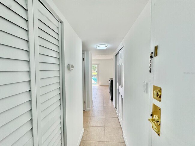 Foto del edificio - 5820 N Church Ave