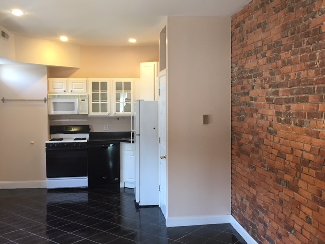 Foto principal - 601 S Linwood Ave