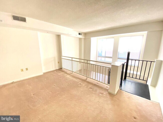 Foto del edificio - 1225 13th St NW