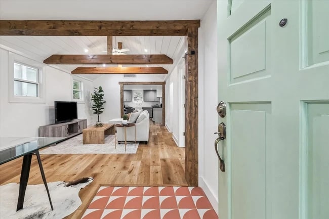 Building Photo - 4610 Siegel St