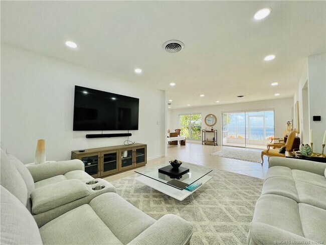 Foto del edificio - 12845 S Indian River Dr