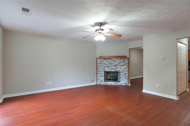 Building Photo - 5784 Wind Gate Ln