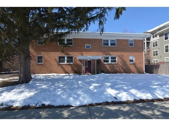 Foto principal - 2308 Parmenter St