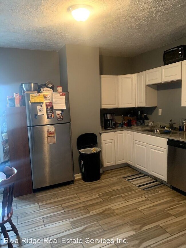 Foto del edificio - 4 br, 2 bath House - 212 8th Street