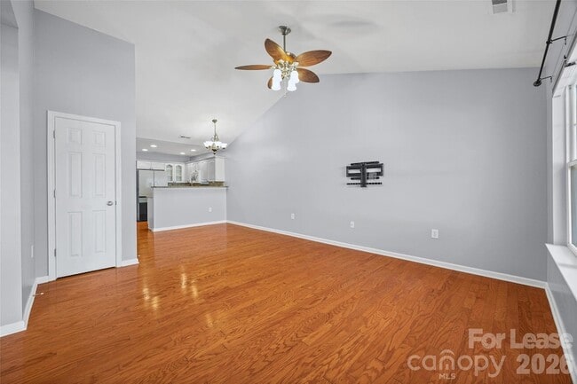 Building Photo - 2052 Shady Pond Dr