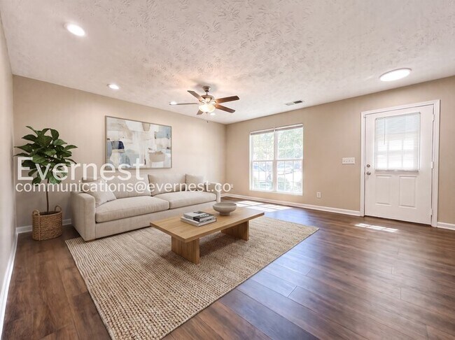Foto del edificio - 217 Meadowlark Pl