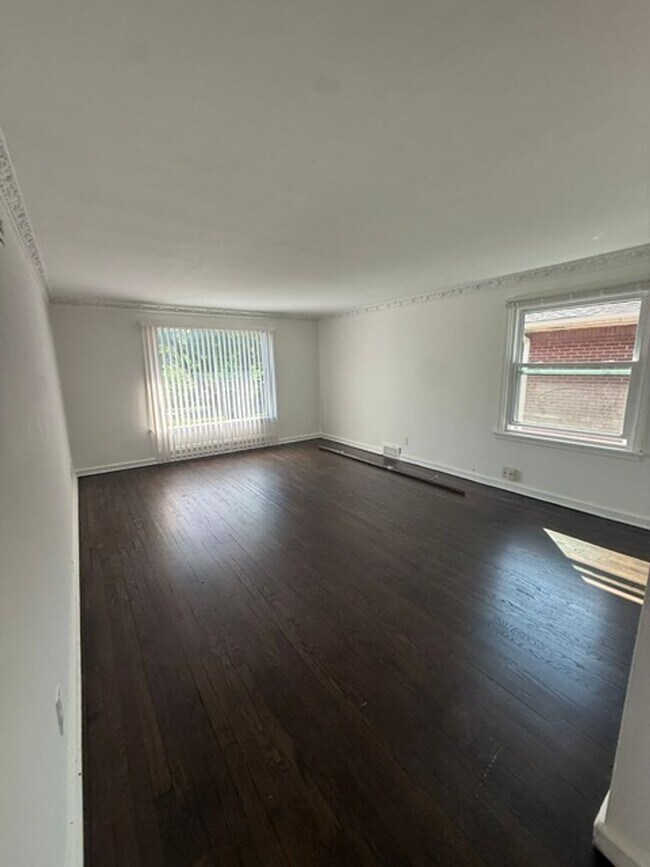 Foto del edificio - 4619 W Fond du Lac Ave