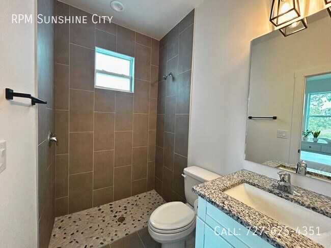 Foto del edificio - Modern Duplex with Spacious Living in Lehi...