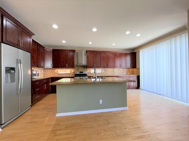 Building Photo - 15653 Buoy Ct