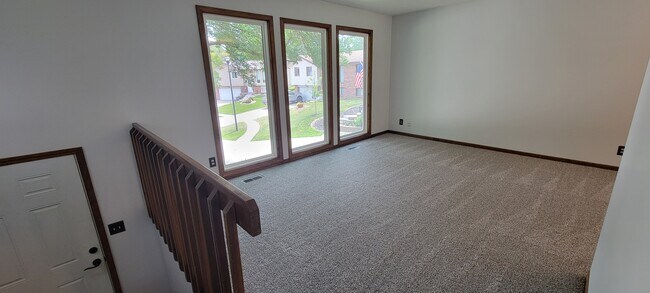 Foto del edificio - 5208 Ascot Cir