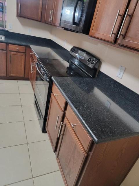 Photo - 3909 Flowering Orchid Ln House