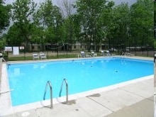 Pool - Beechmill Apartments