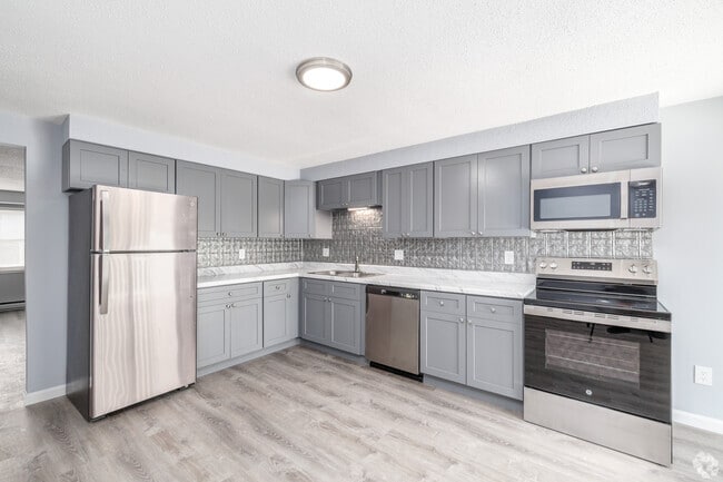 Building Photo - Holly Brook Apartments