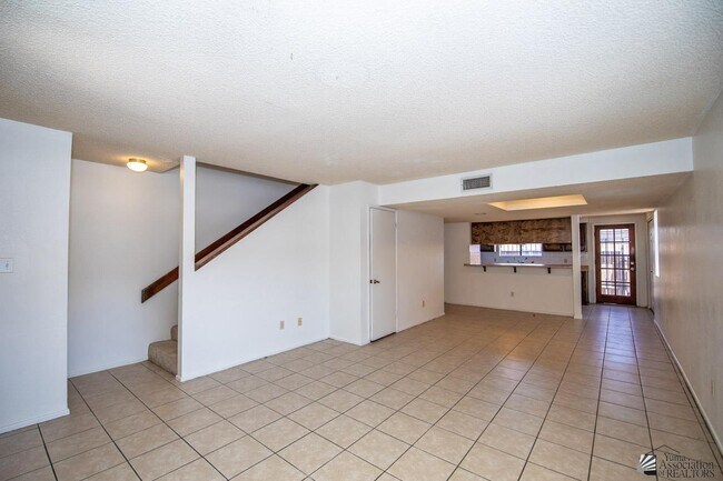 Foto del edificio - 833 S Avenue A