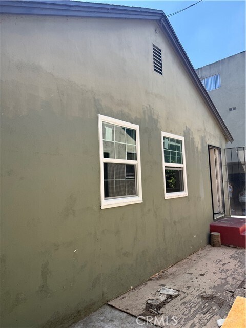Foto del edificio - 783 Worcester Ave