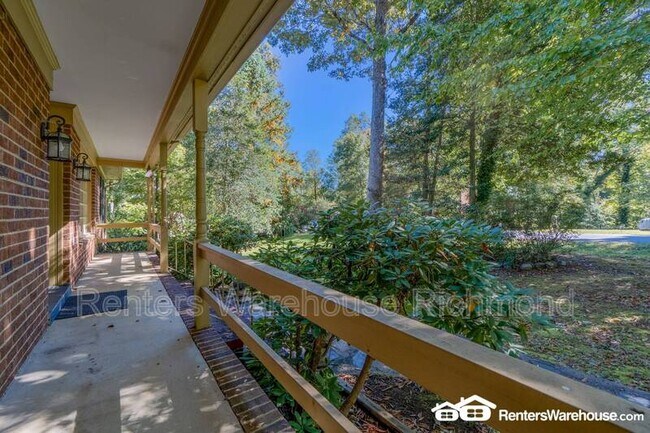 Foto del edificio - 4516 Whitestone Dr
