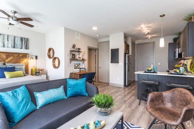 Interior Photo - X at Sloans