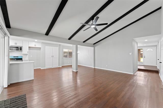 Building Photo - 1137 Via Balboa