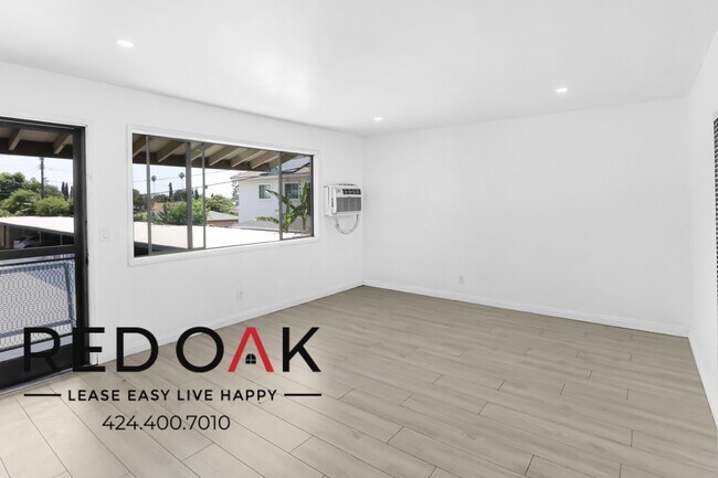 Building Photo - One Of A Kind, Contemporary One Bedroom wi...