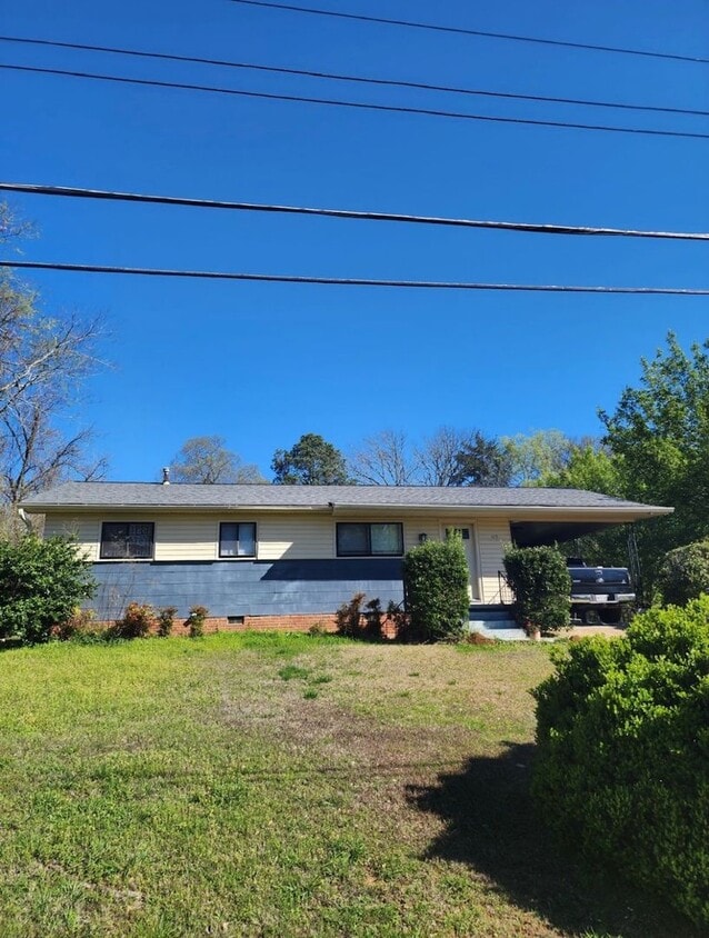 Photo - 105 Freeman St