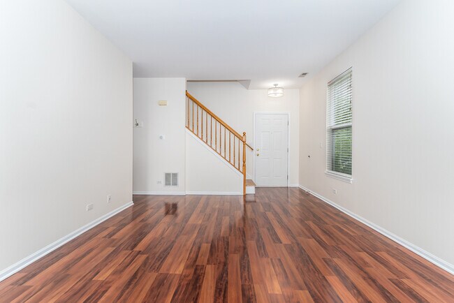 Foto del edificio - 4117 Blackstone Dr