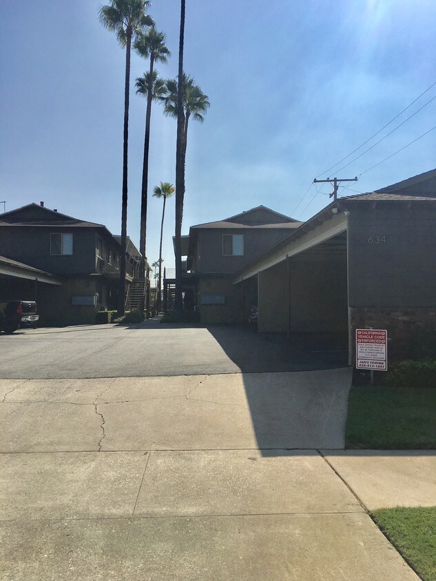Primary Photo - 634 S Pasadena Ave