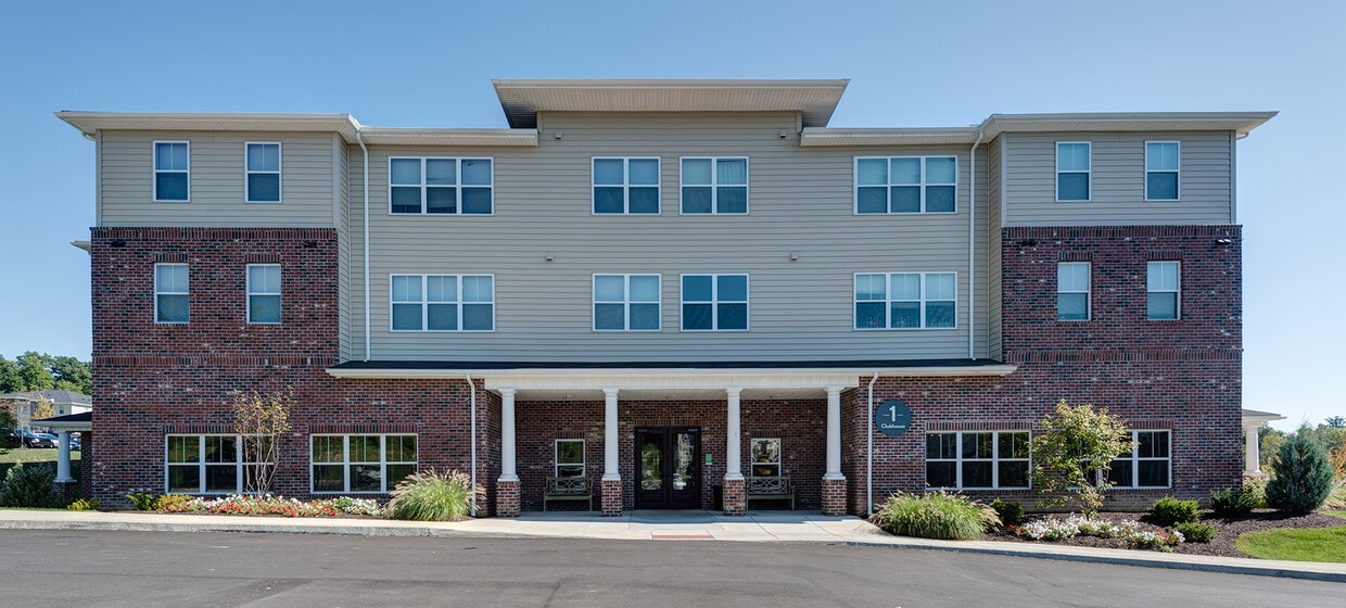 The Grove at Slippery Rock Apartments in Slippery Rock, PA