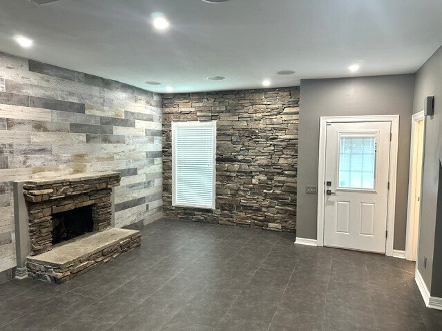 Foto del edificio - 11710 Southlake Dr
