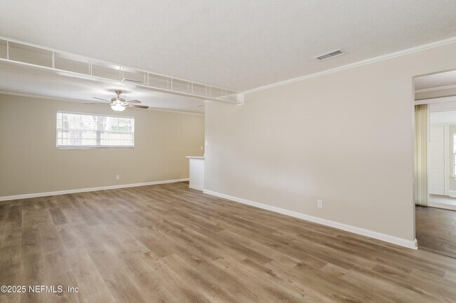 Foto del edificio - 470 Sigsbee Ct