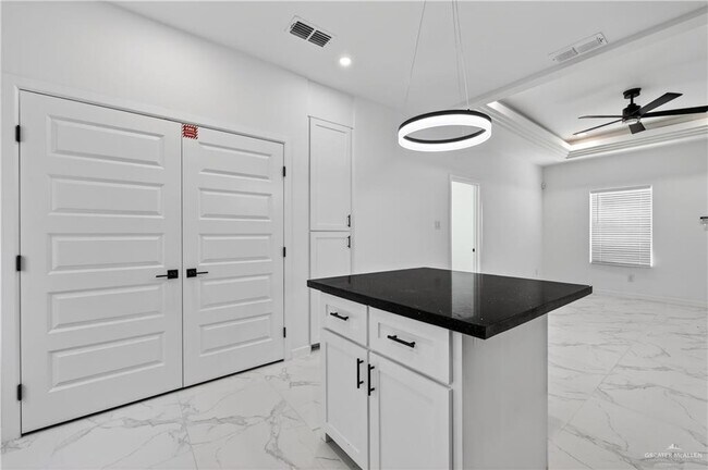 Foto del edificio - 15 N 39th St