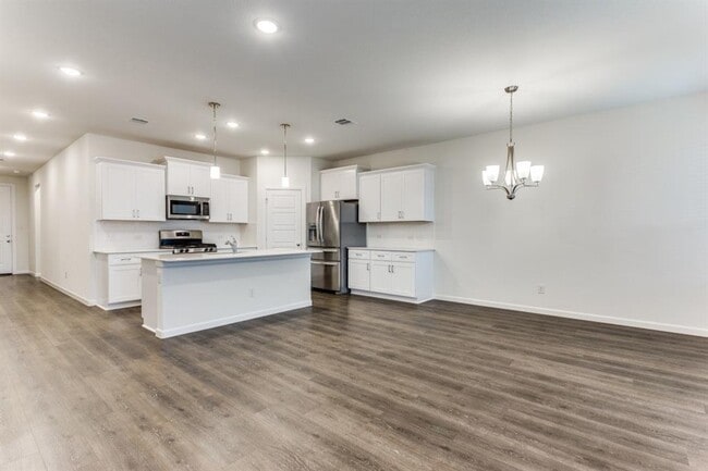 Building Photo - 5432 Wedge Wood Dr